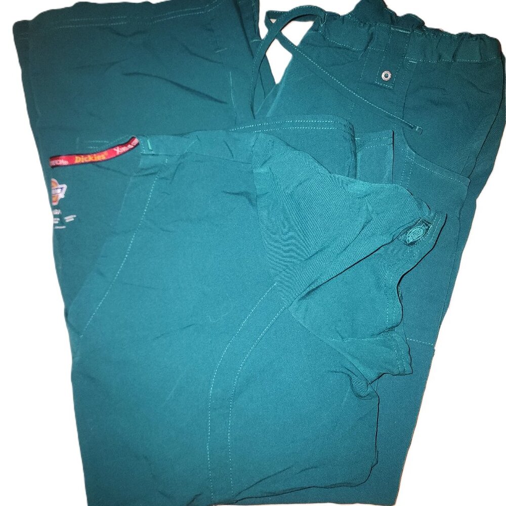 5 Dickies Scrub SETS. Top and pants